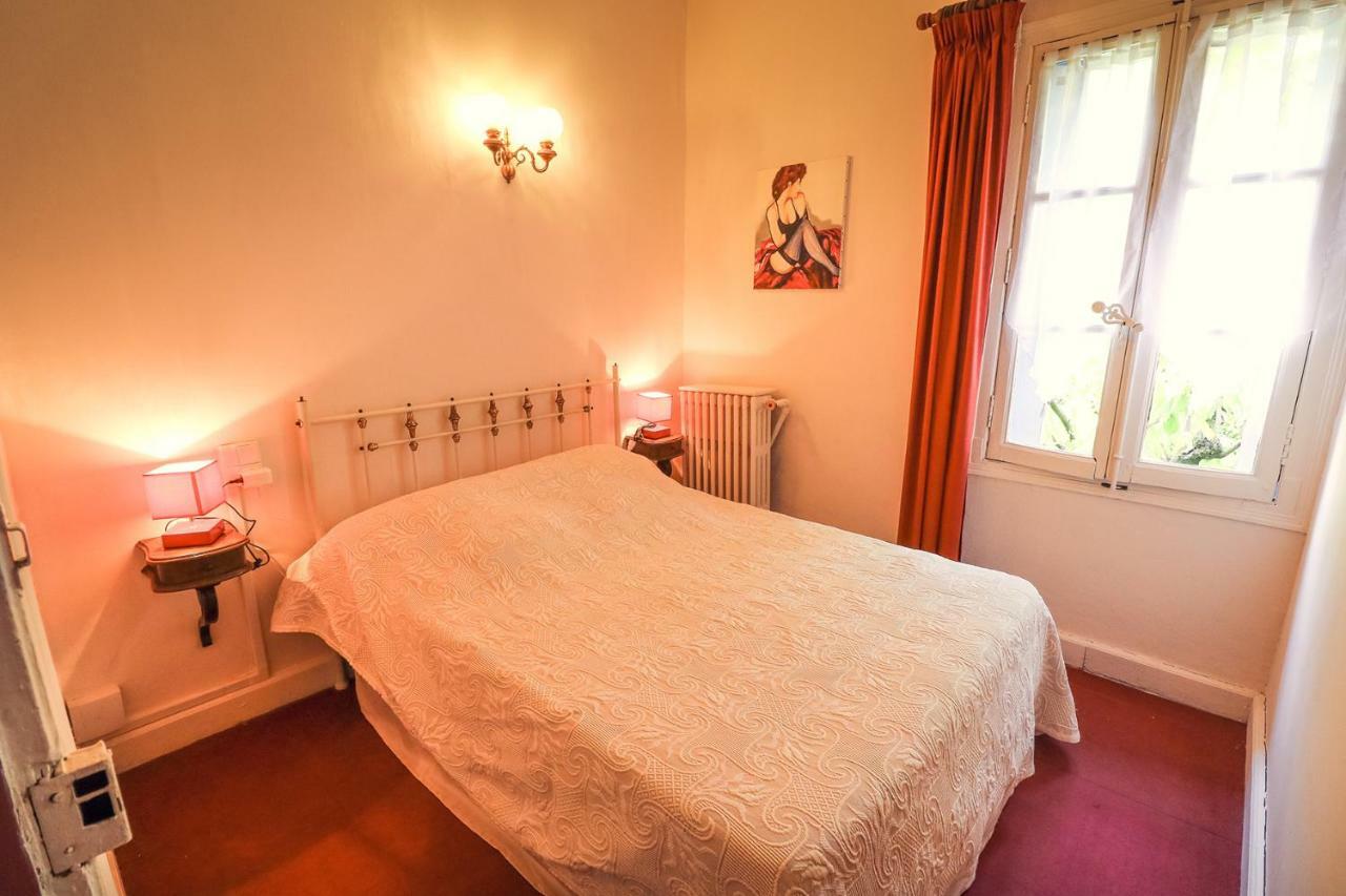 La Roseraie Guest house 3*